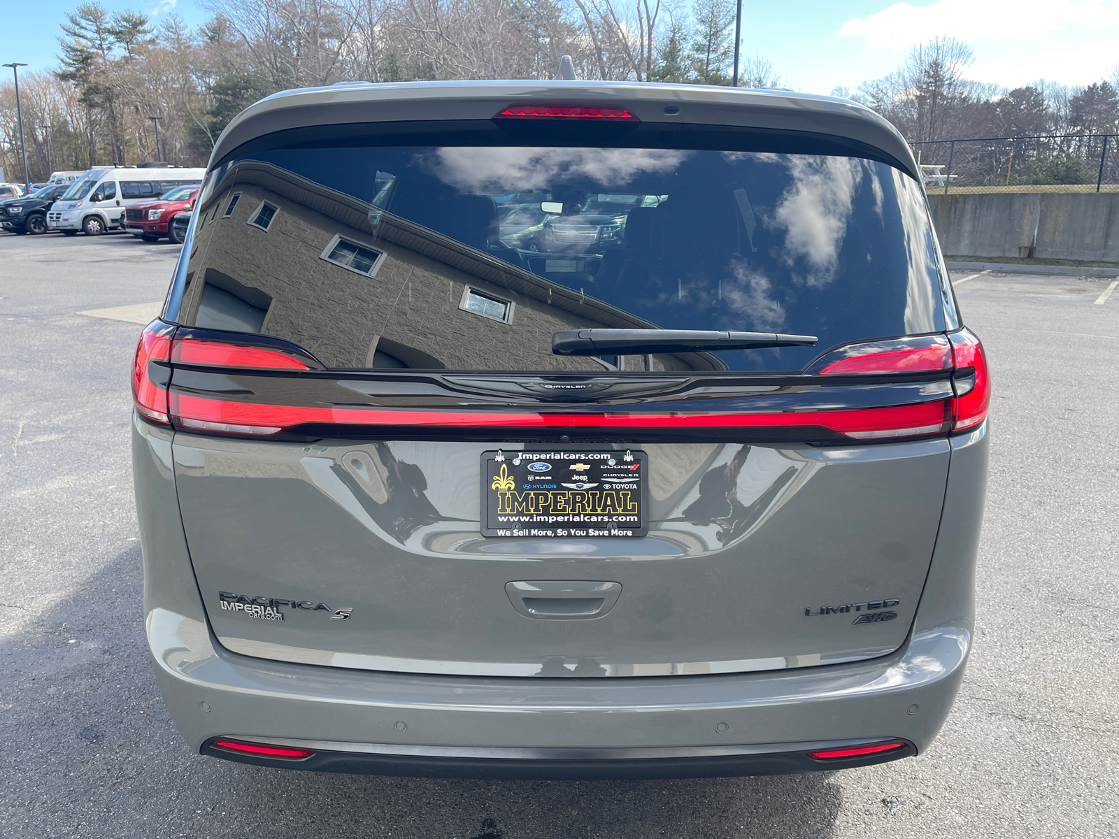 2021 Chrysler Pacifica Limited 10