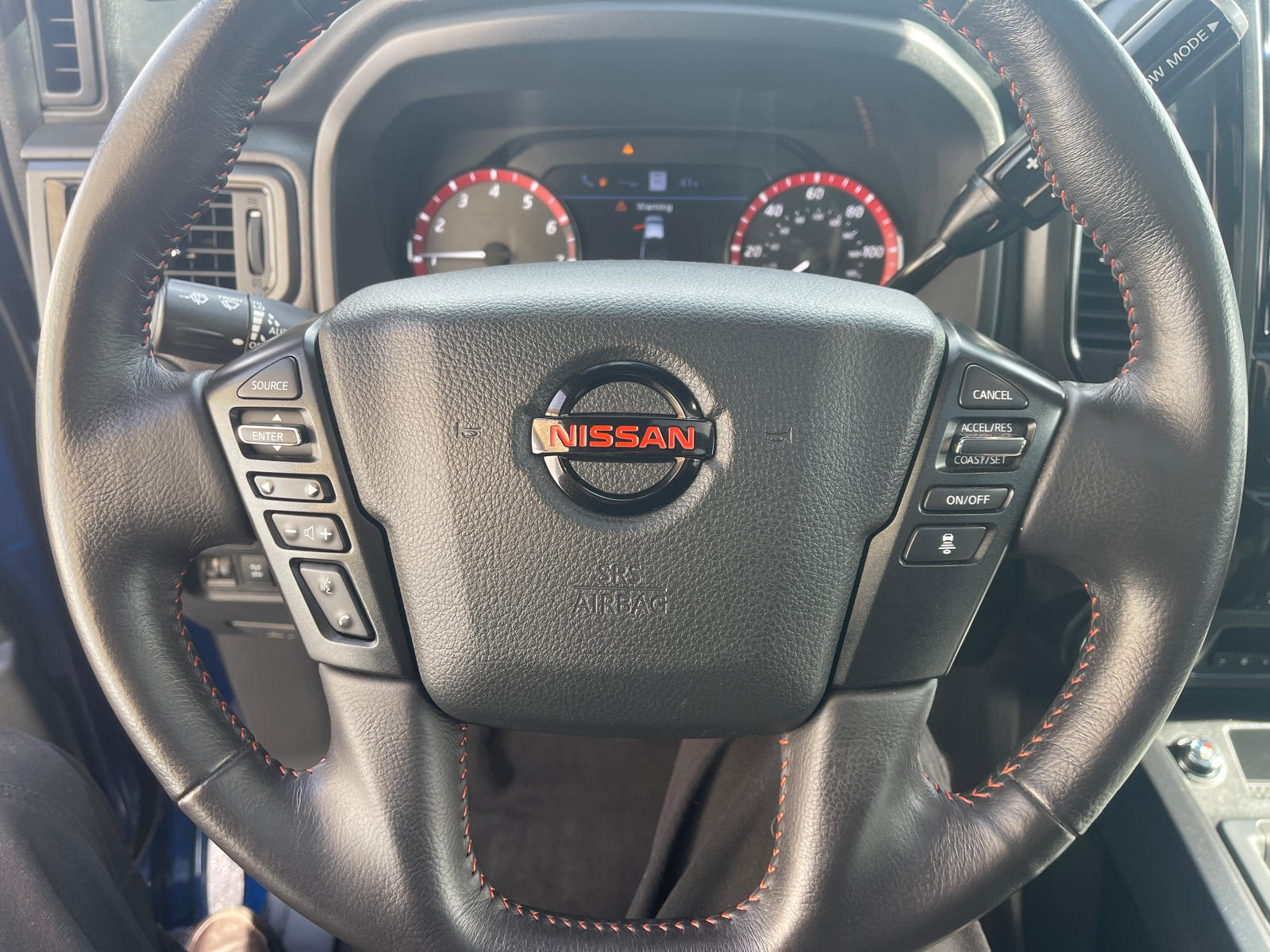 2021 Nissan Titan PRO-4X 27