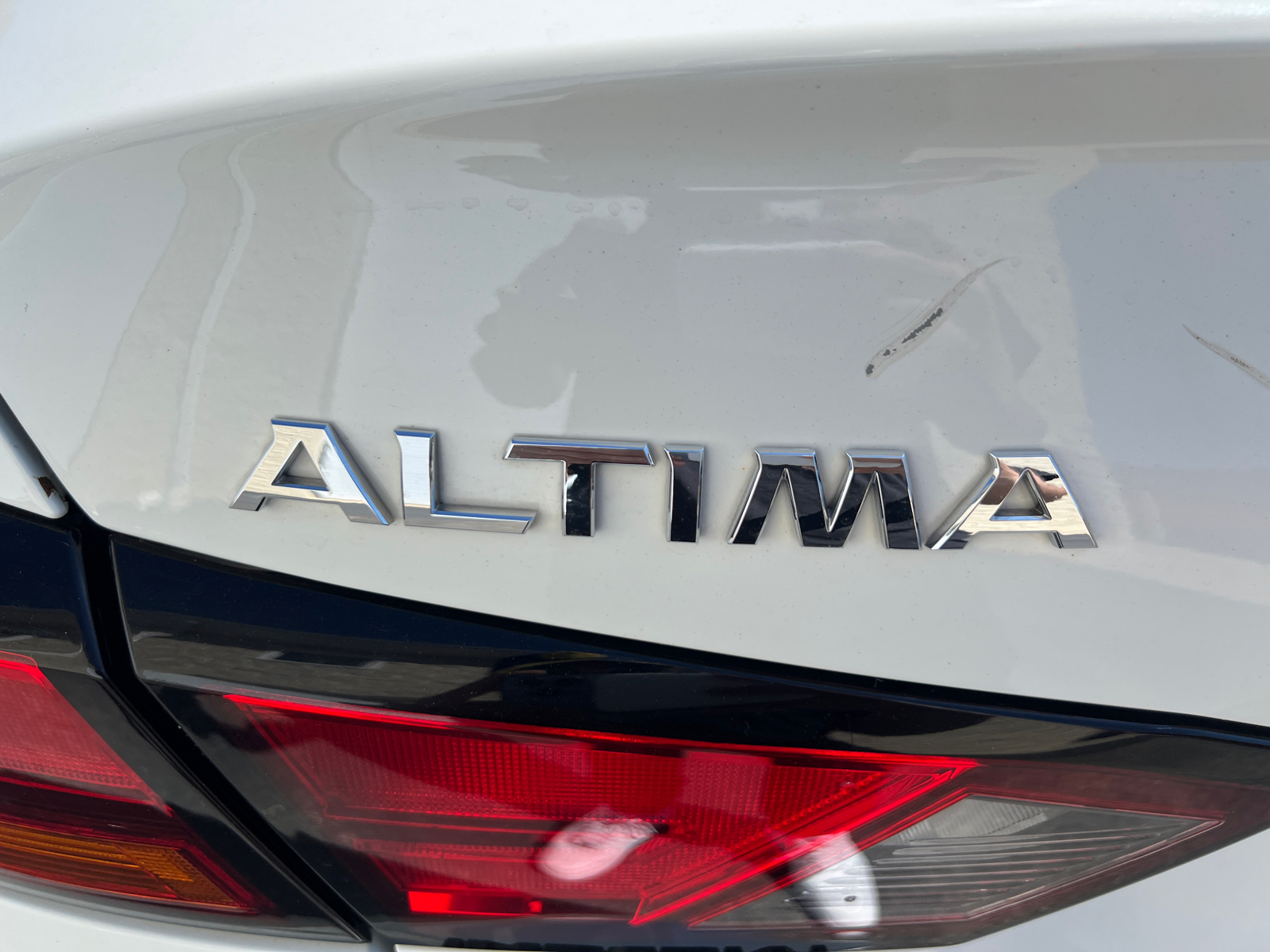 2022 Nissan Altima 2.5 S 9