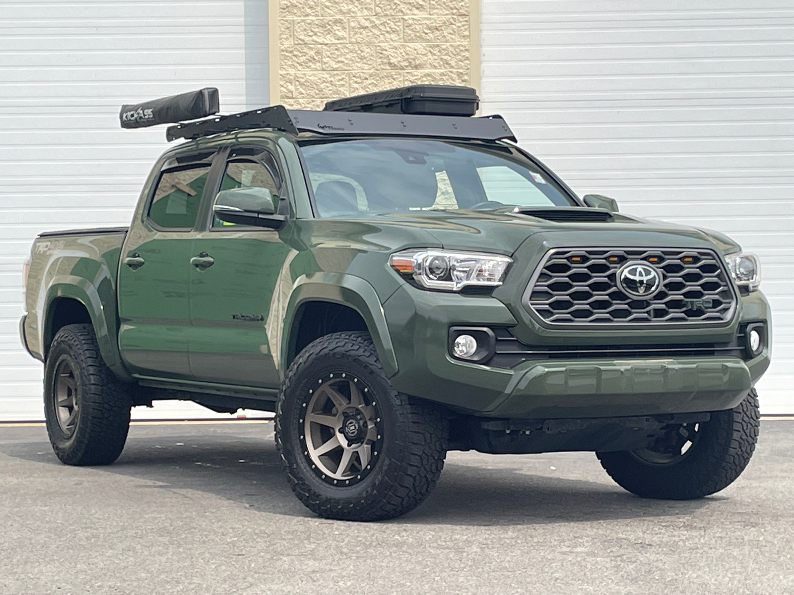 2021 Toyota Tacoma TRD Sport 2