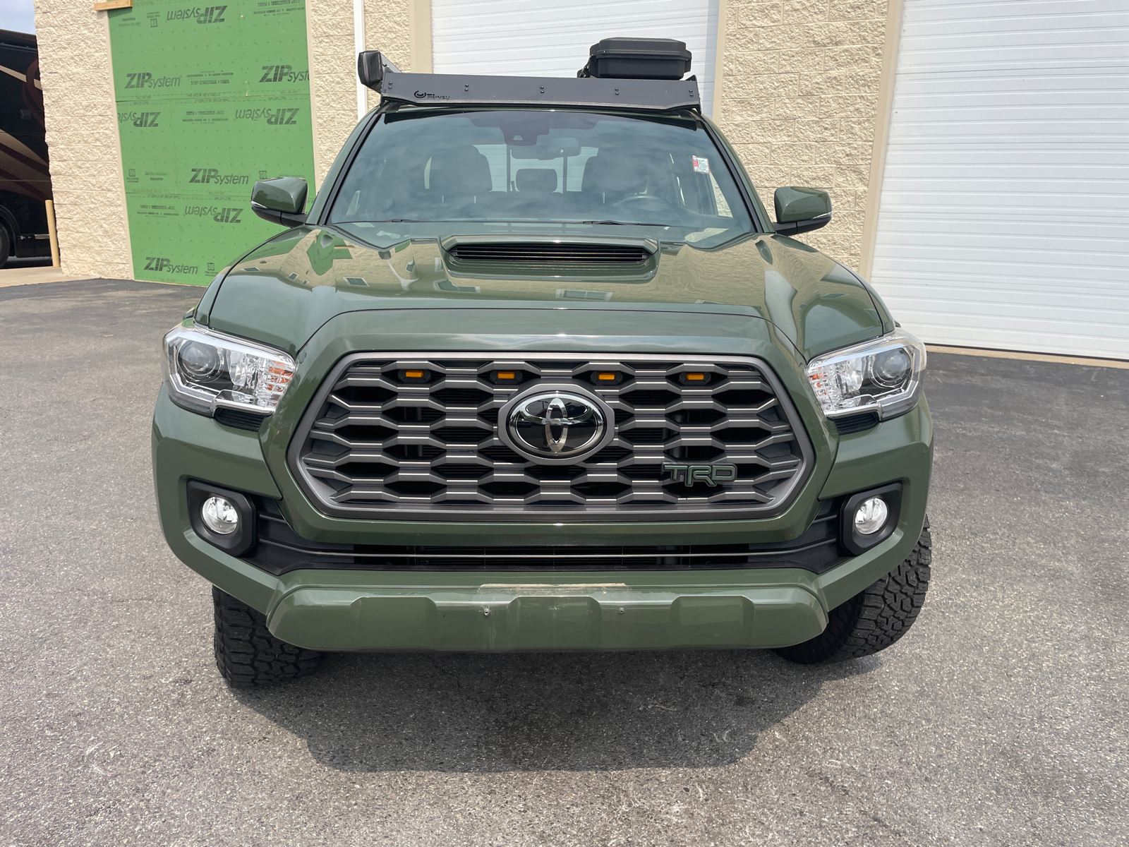 2021 Toyota Tacoma TRD Sport 3