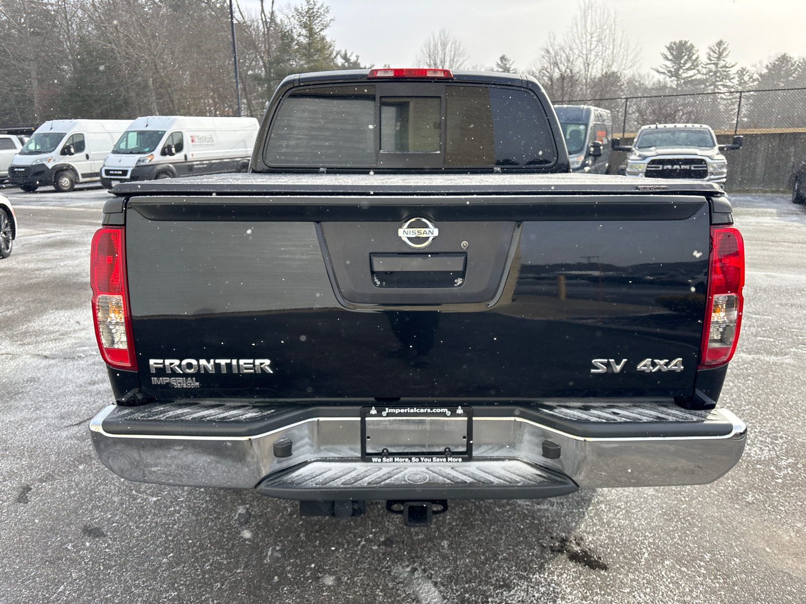 2019 Nissan Frontier SV 9