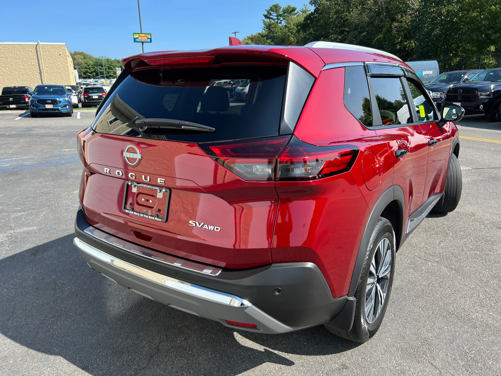 2023 Nissan Rogue SV 10