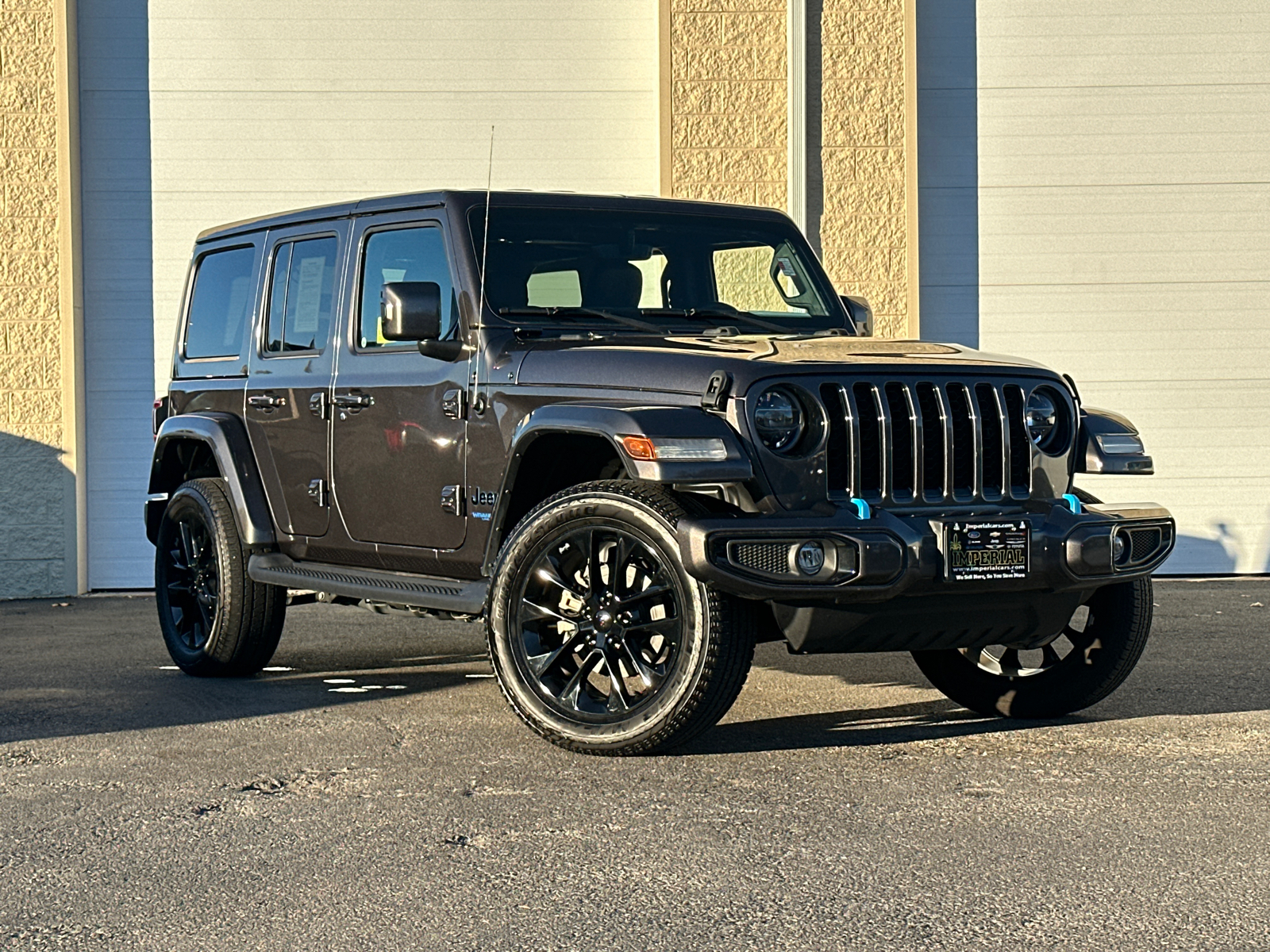 2021 Jeep Wrangler Unlimited Sahara 4xe 1