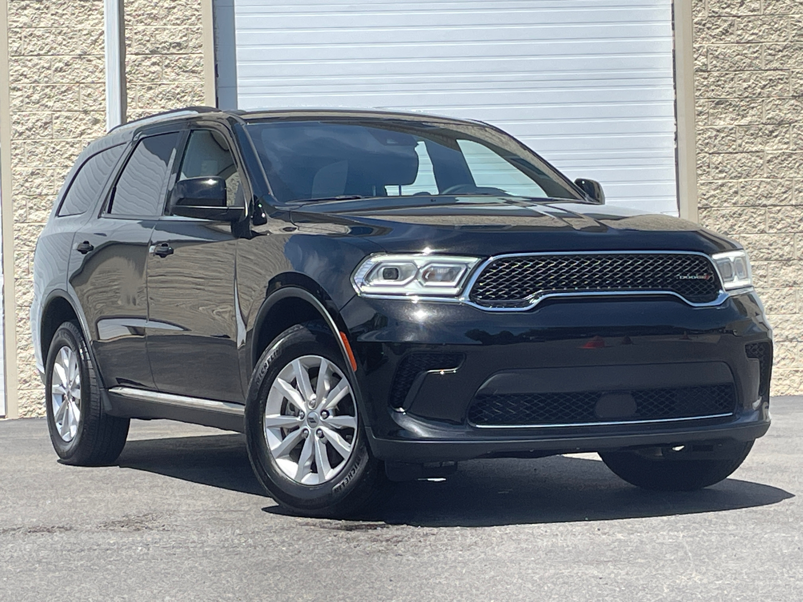 2023 Dodge Durango SXT 2