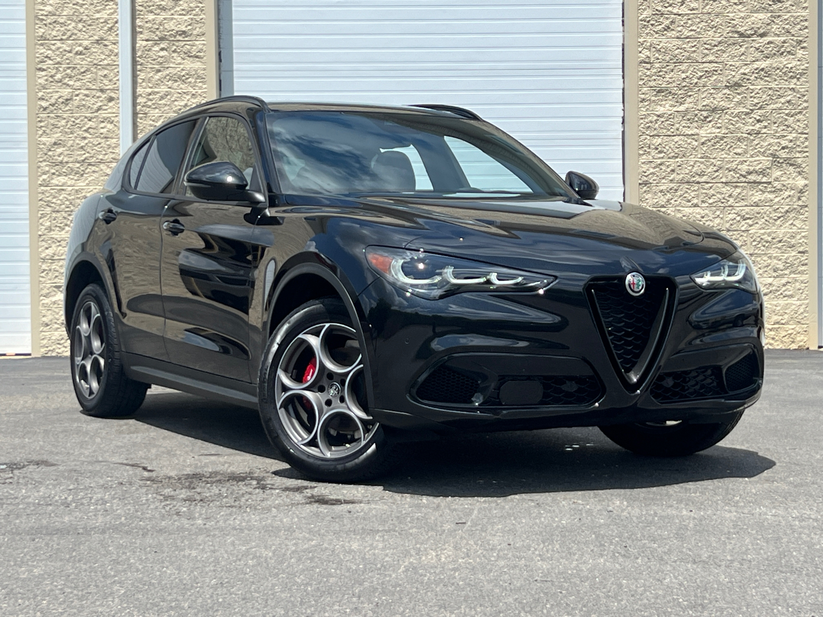 2024 Alfa Romeo Stelvio Sprint 1