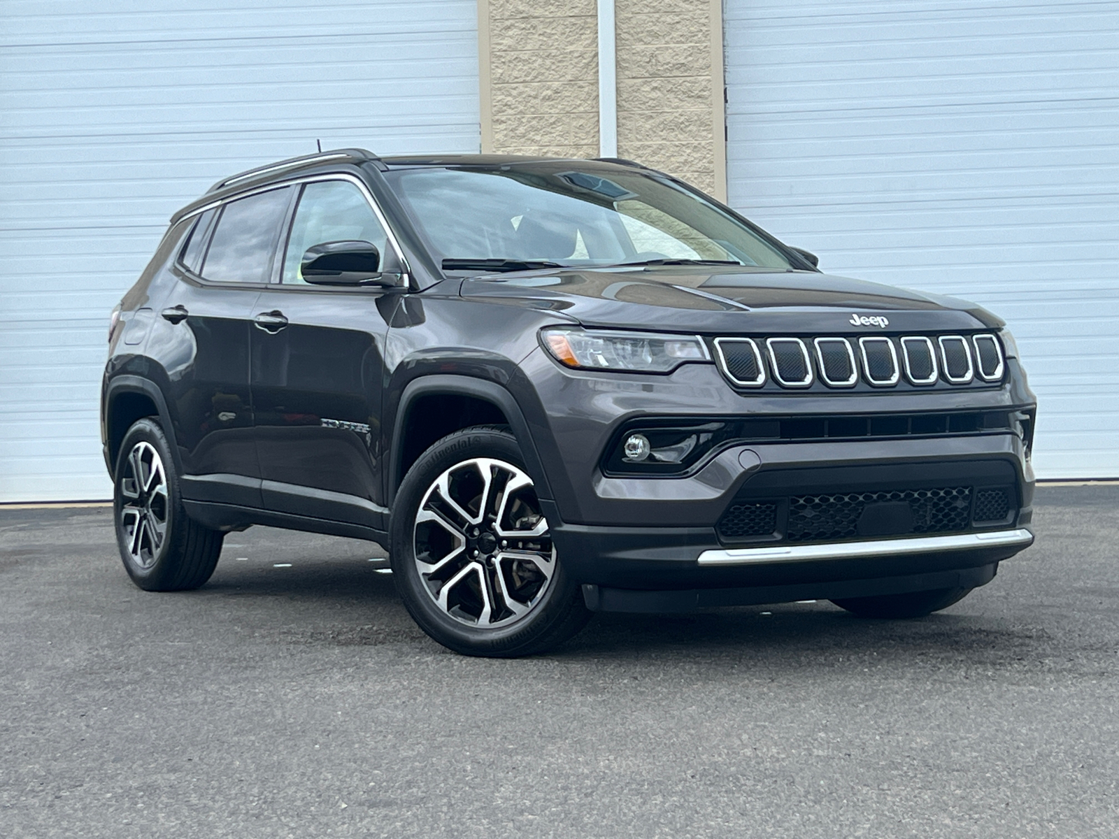 2022 Jeep Compass Limited 2