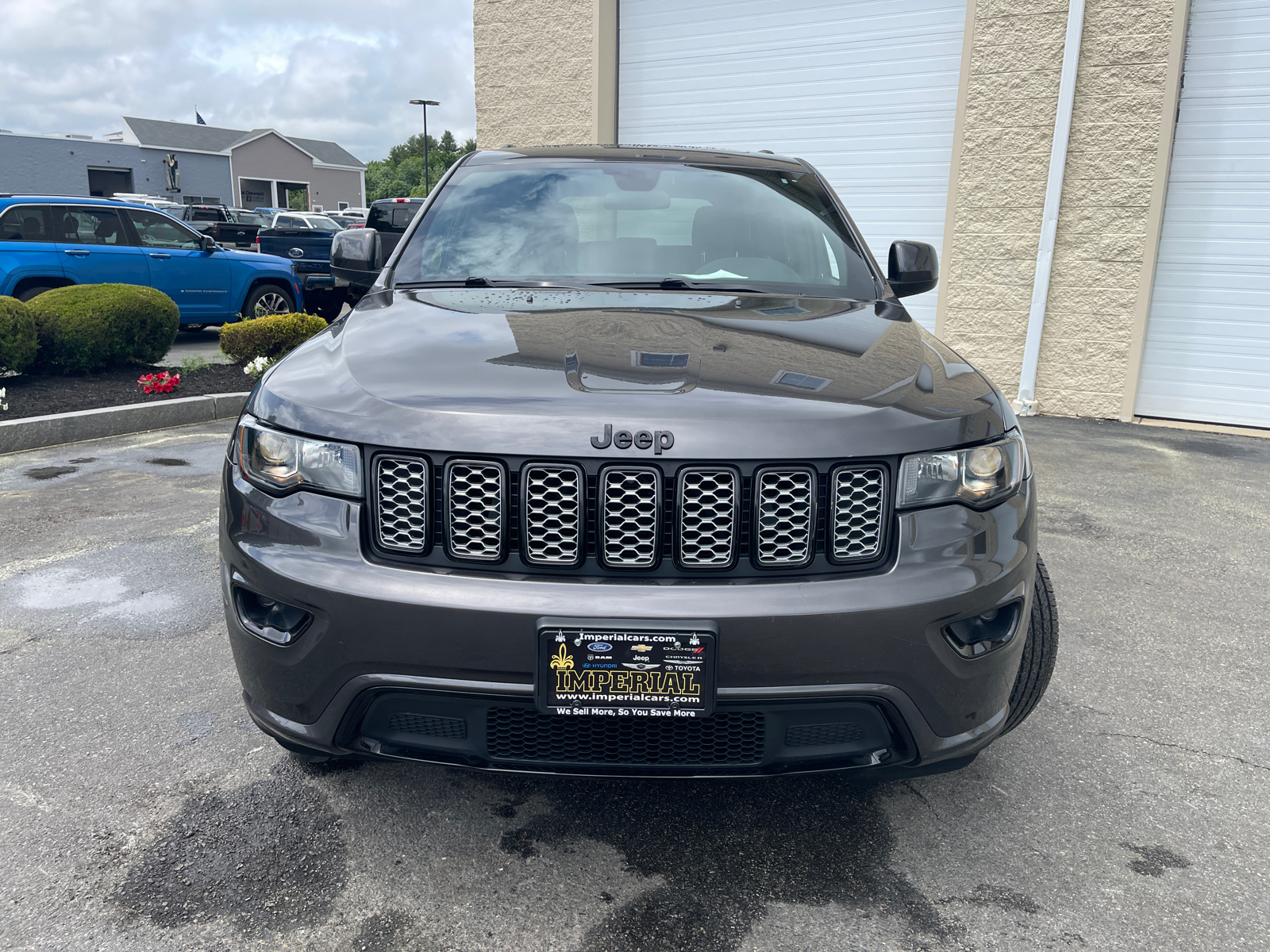 2021 Jeep Grand Cherokee Laredo X 3