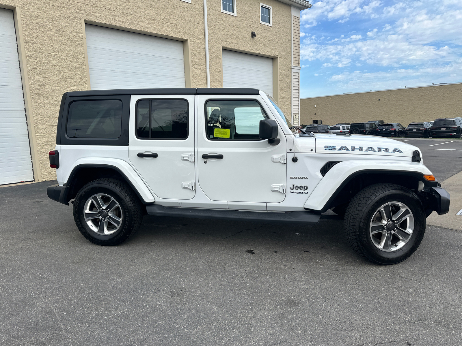 2018 Jeep Wrangler Unlimited Sahara 11