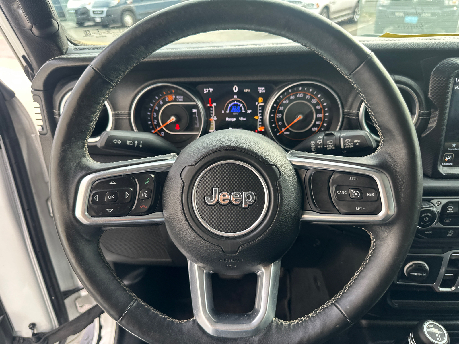 2018 Jeep Wrangler Unlimited Sahara 16