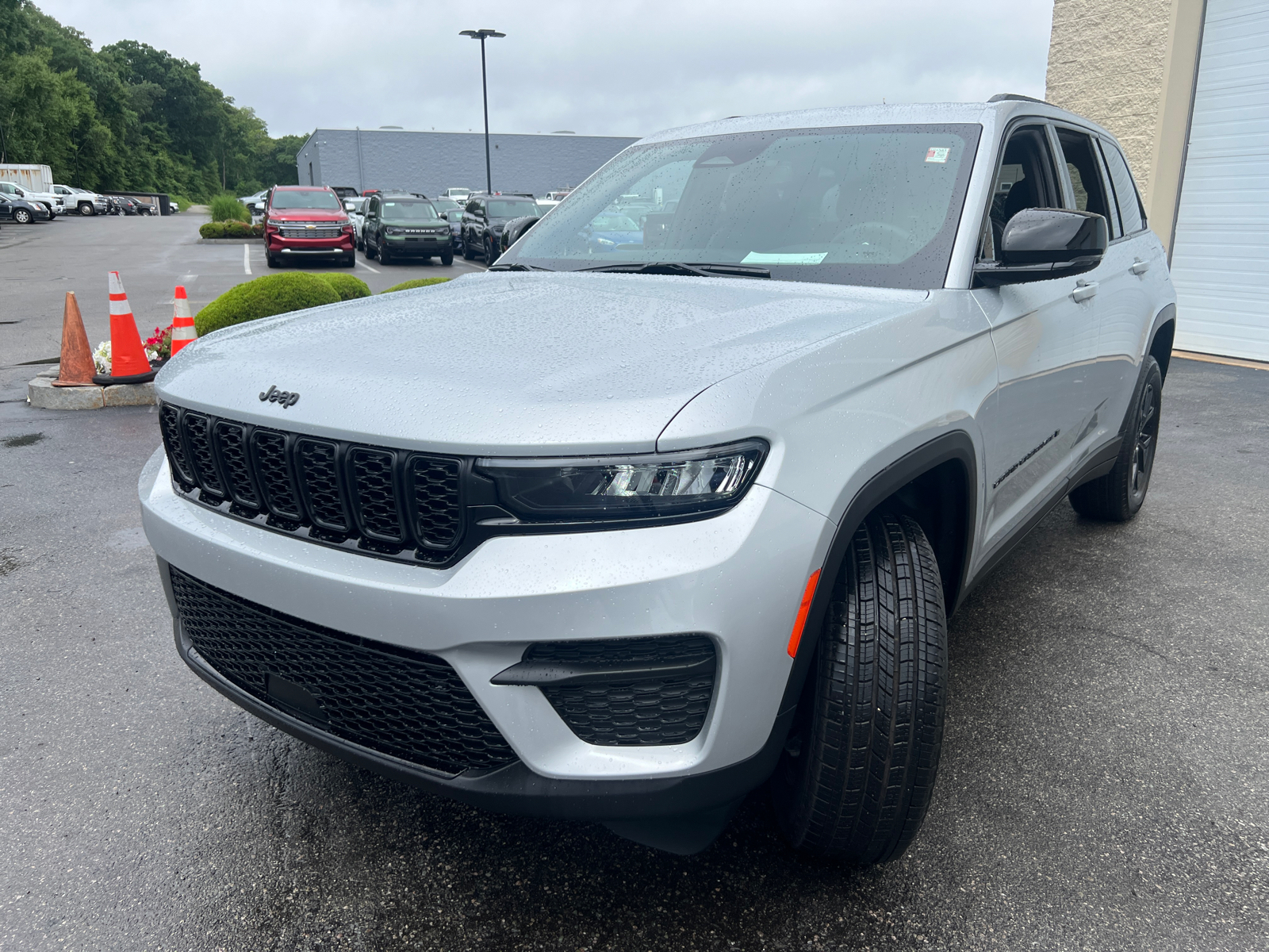 2024 Jeep Grand Cherokee Altitude 4