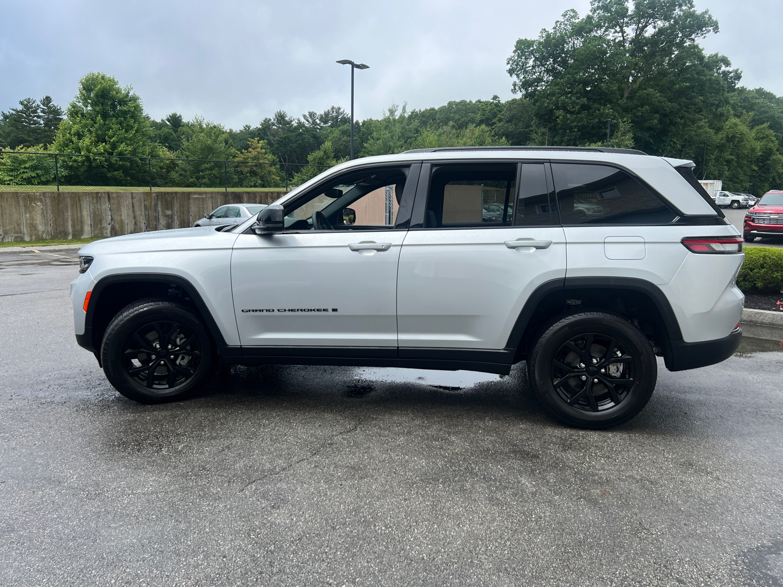 2024 Jeep Grand Cherokee Altitude 5