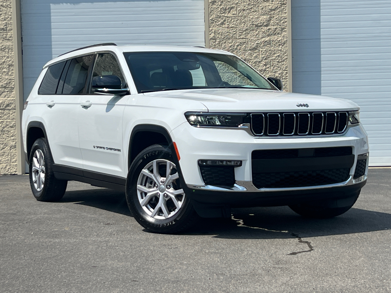 2021 Jeep Grand Cherokee L Limited 1