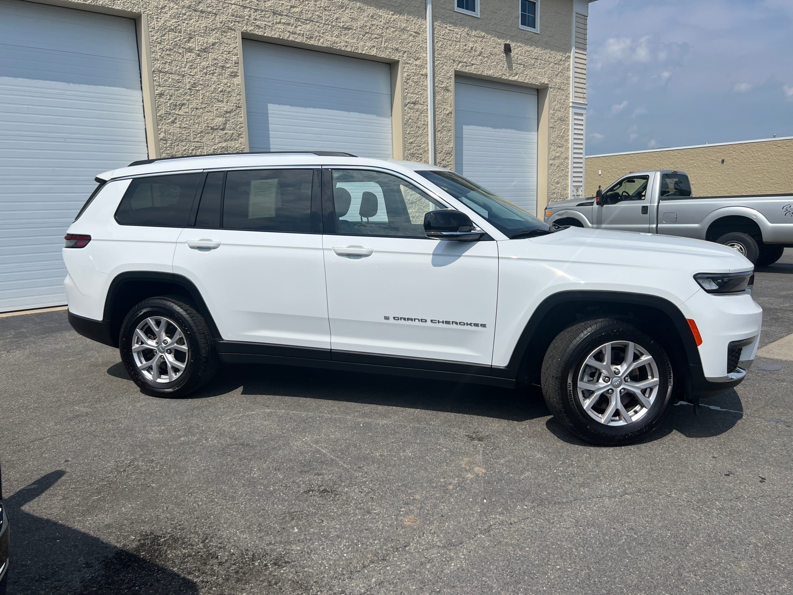 2021 Jeep Grand Cherokee L Limited 11