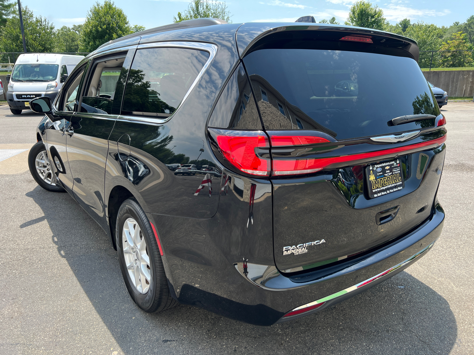 2022 Chrysler Pacifica Touring L 7