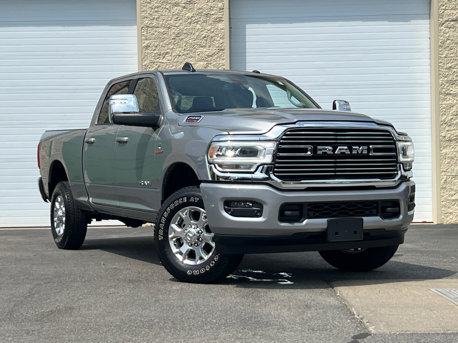 2024 Ram 2500 Laramie 2