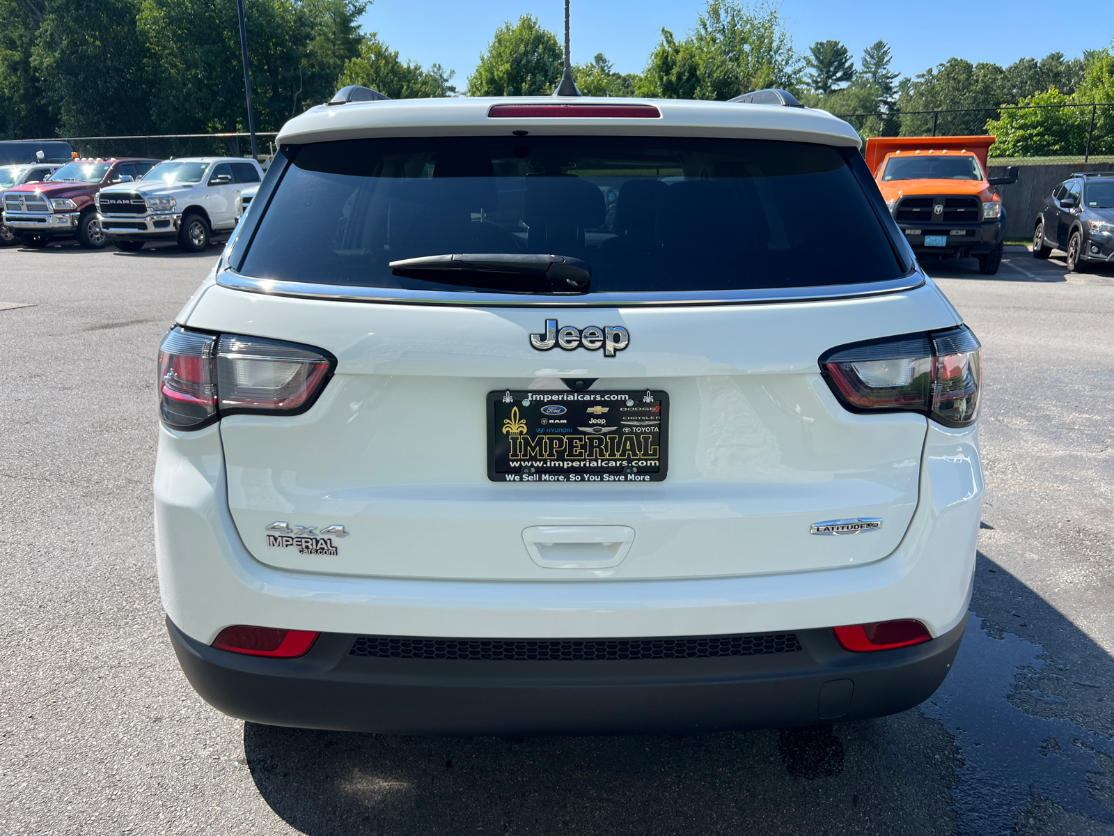 2022 Jeep Compass Latitude Lux 8