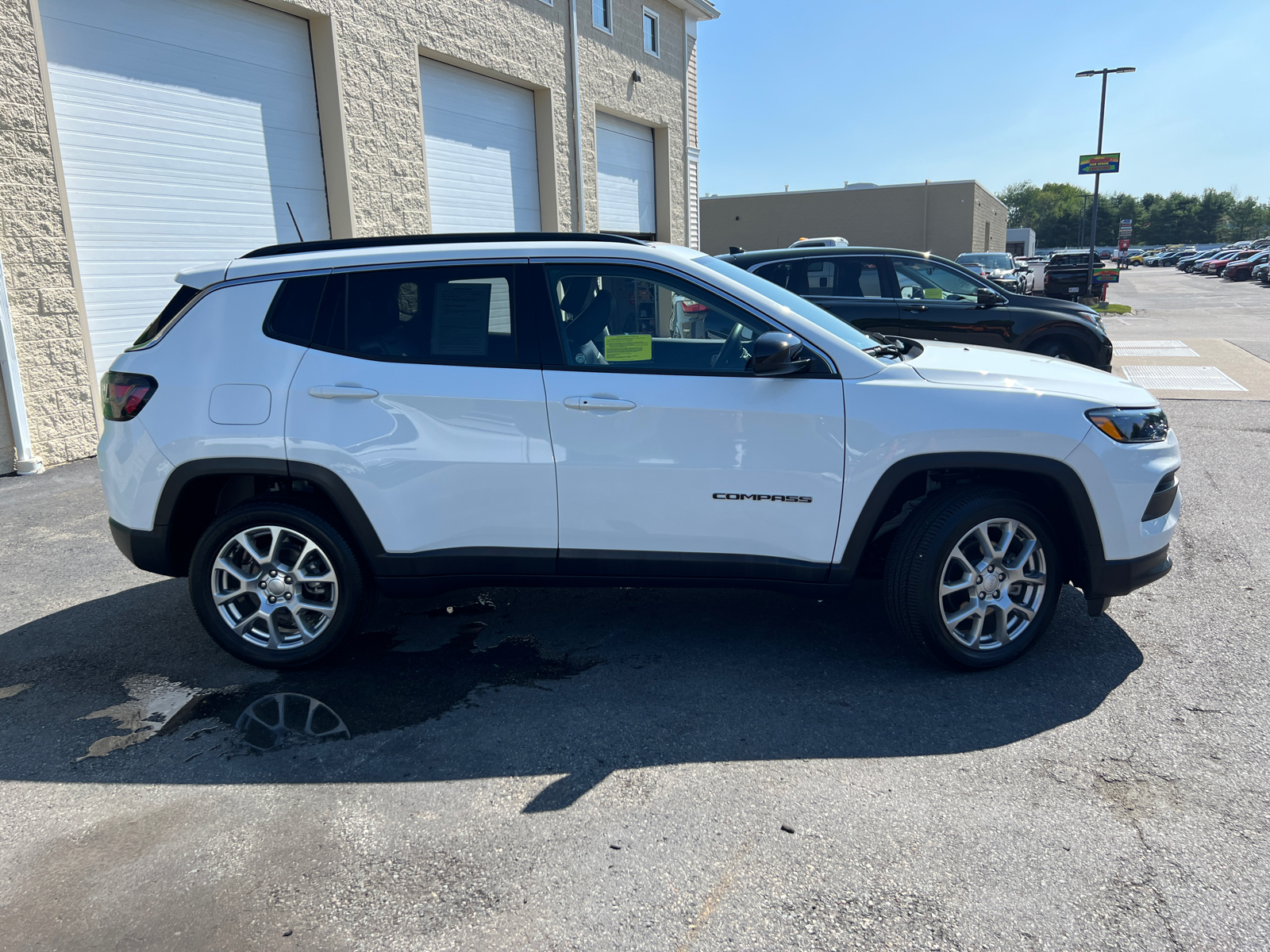 2022 Jeep Compass Latitude Lux 11