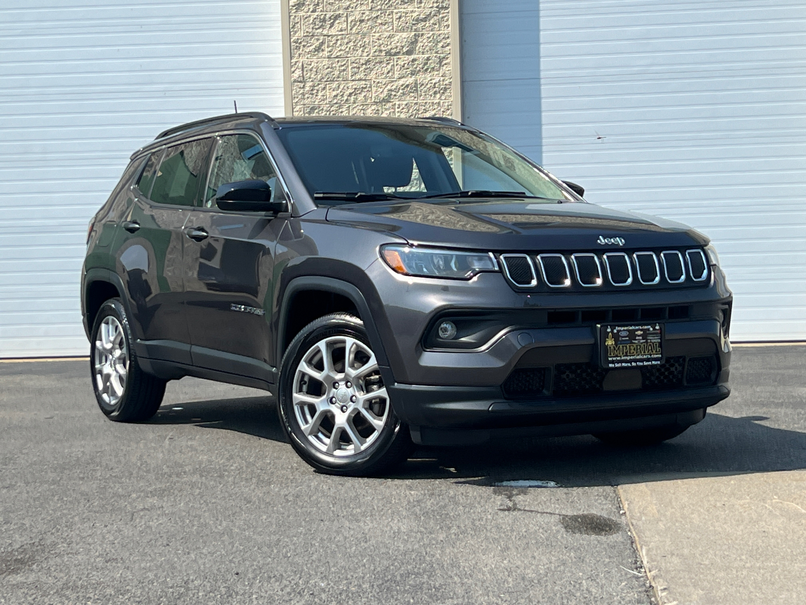 2022 Jeep Compass Latitude Lux 2