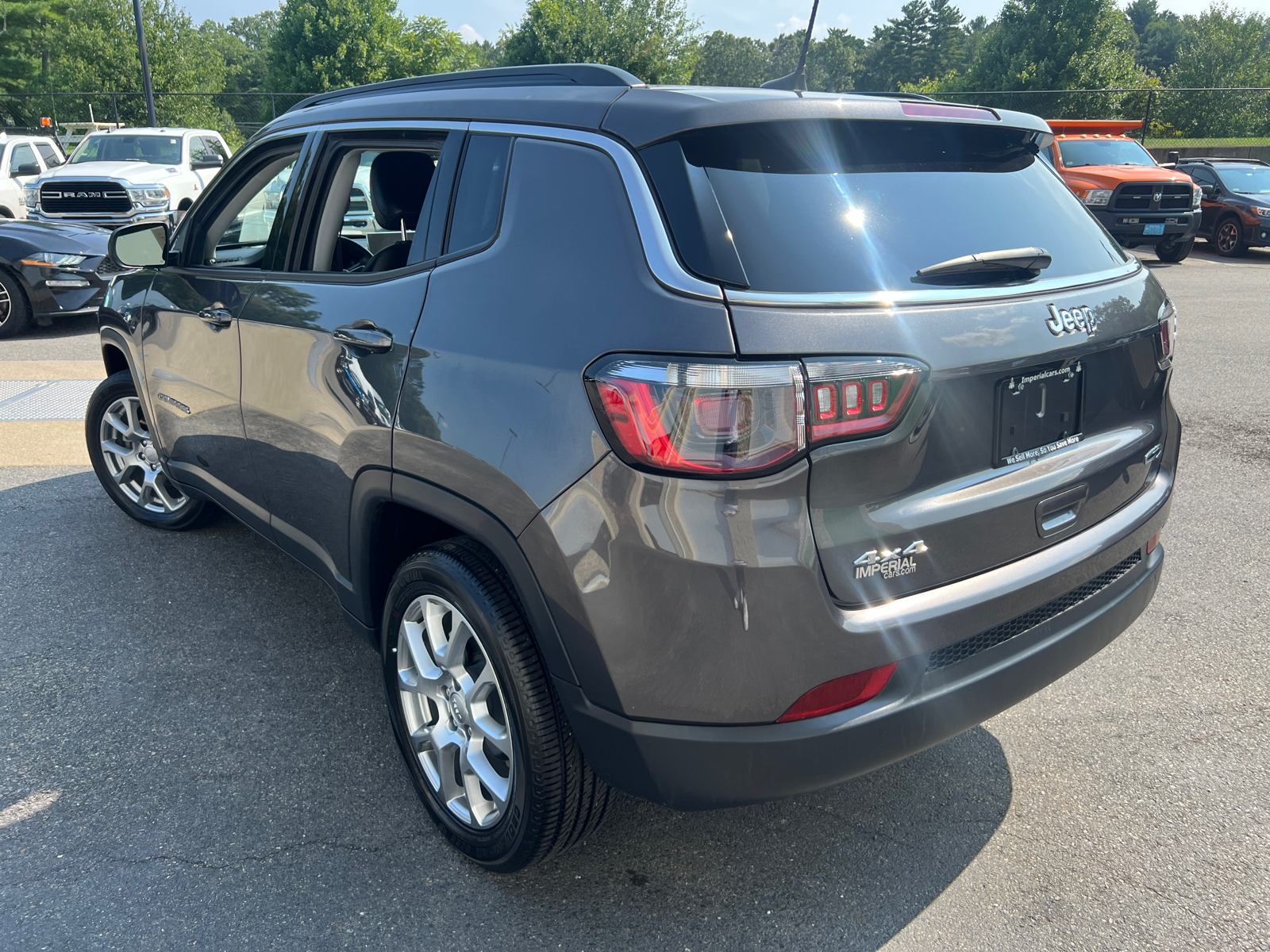 2022 Jeep Compass Latitude Lux 7