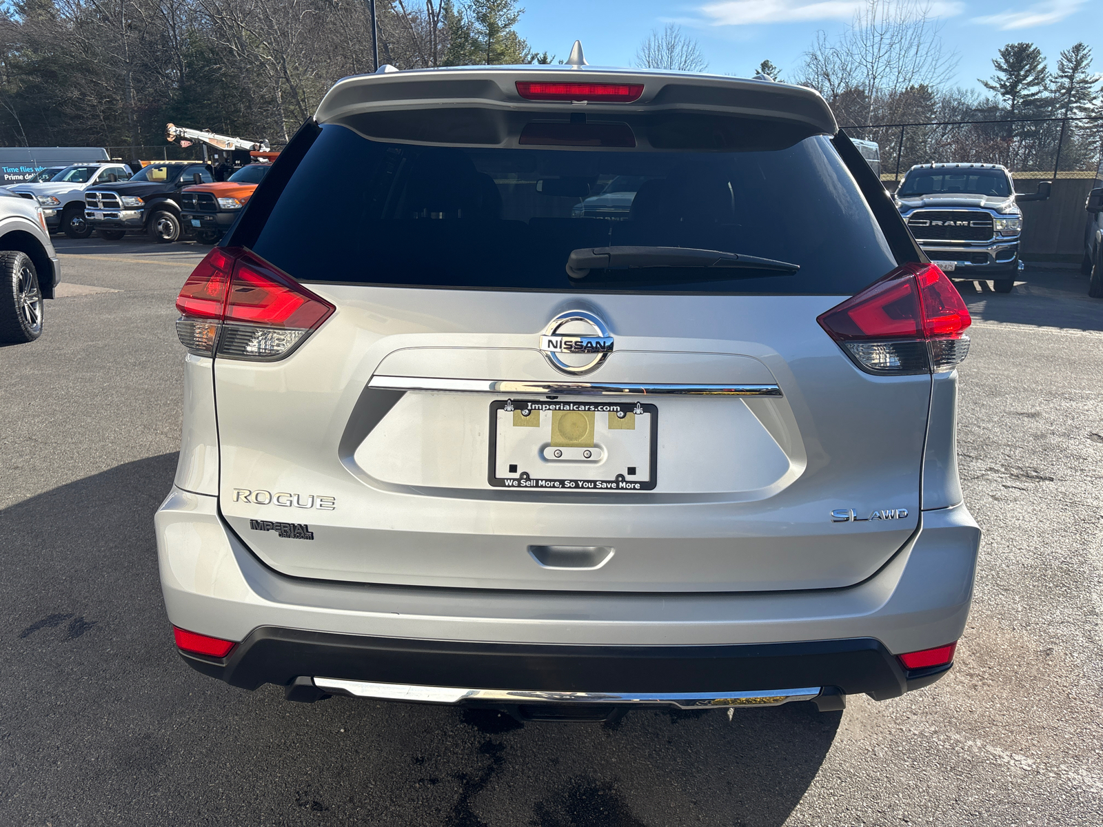 2018 Nissan Rogue SL 8