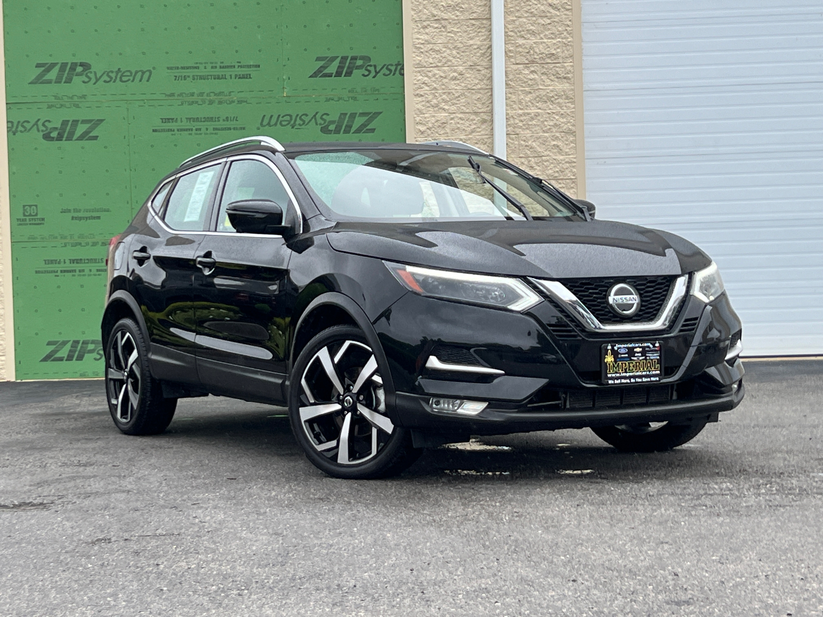 2022 Nissan Rogue Sport SL 2