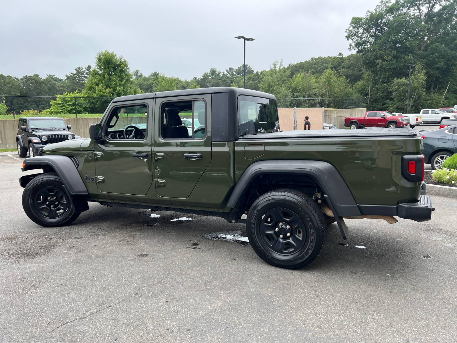 2023 Jeep Gladiator Sport 5