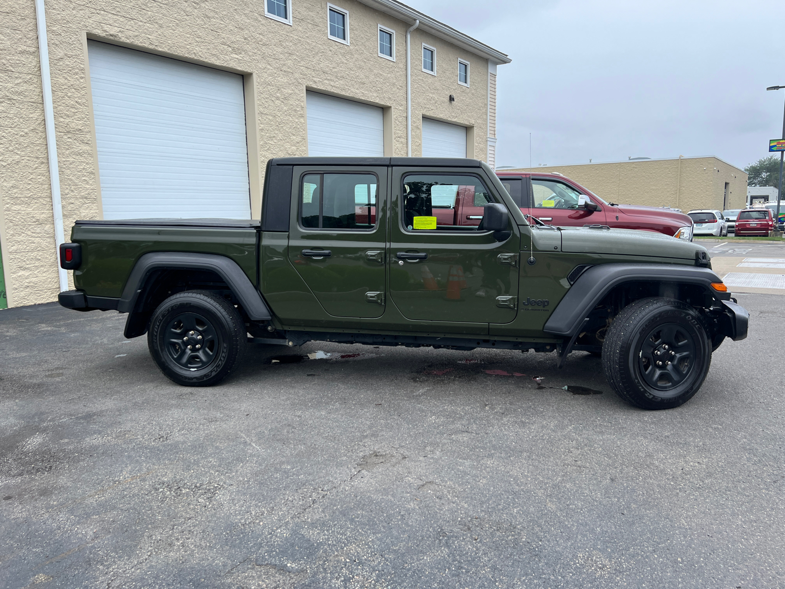 2023 Jeep Gladiator Sport 11