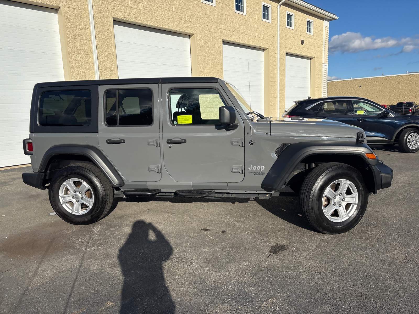 2019 Jeep Wrangler Unlimited Sport S 12