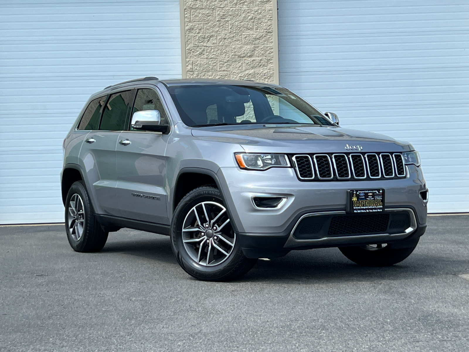 2020 Jeep Grand Cherokee Limited 1