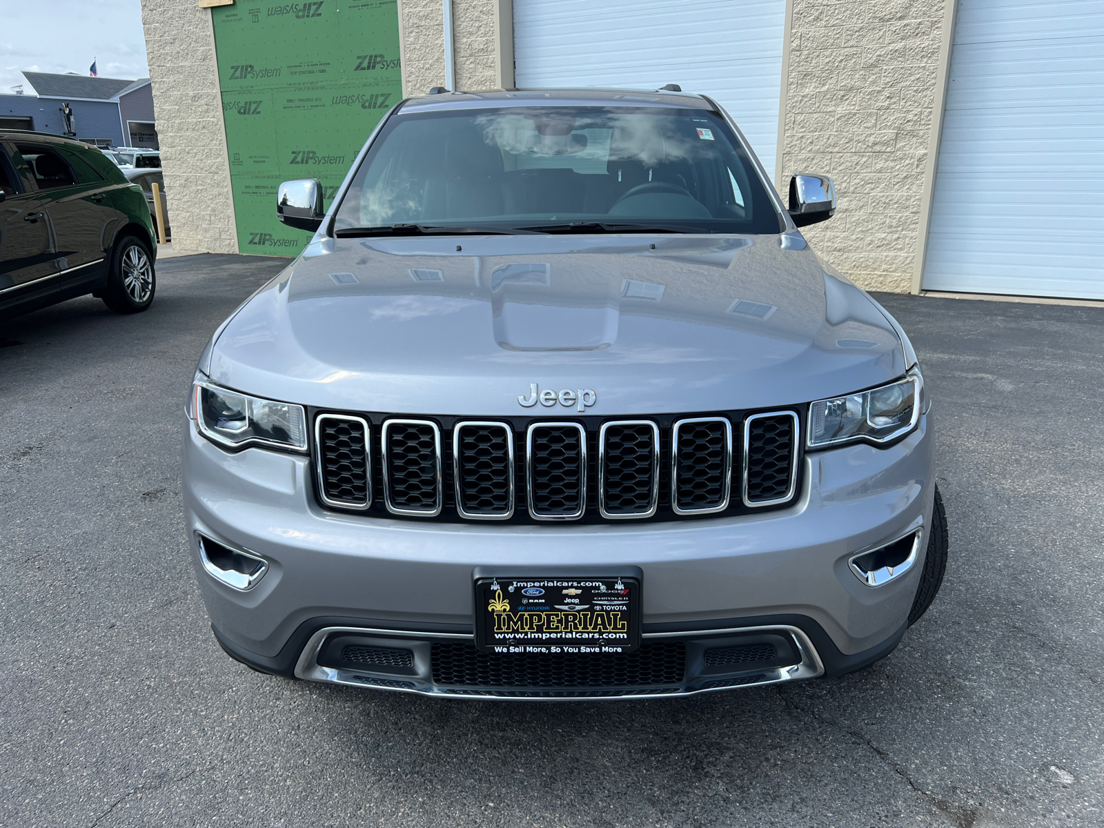 2020 Jeep Grand Cherokee Limited 3