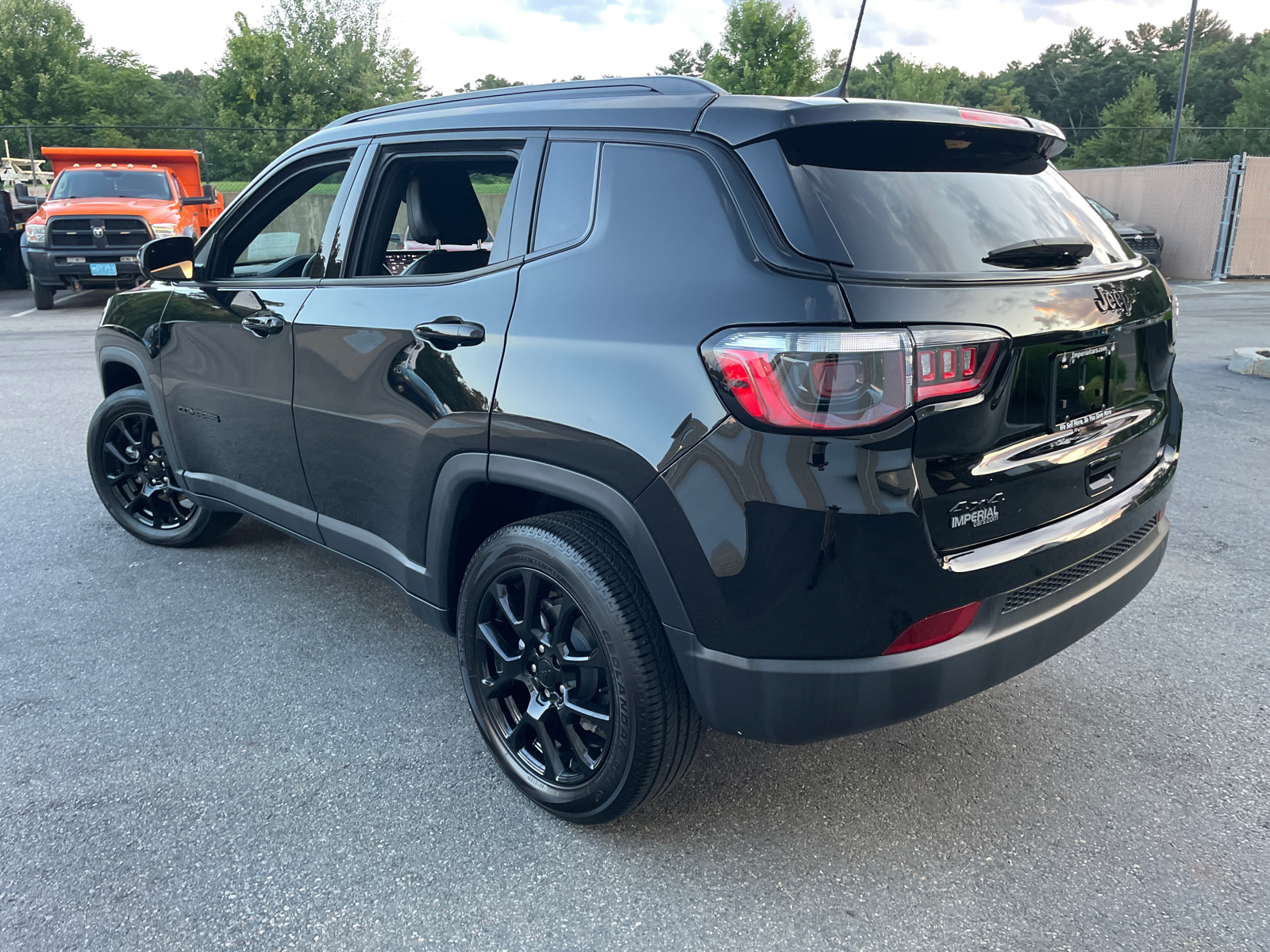 2022 Jeep Compass Altitude 8