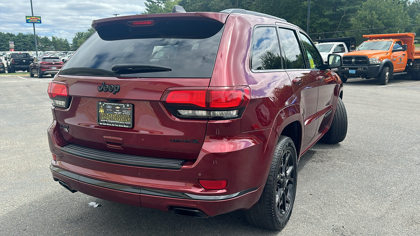 2021 Jeep Grand Cherokee Limited X 11