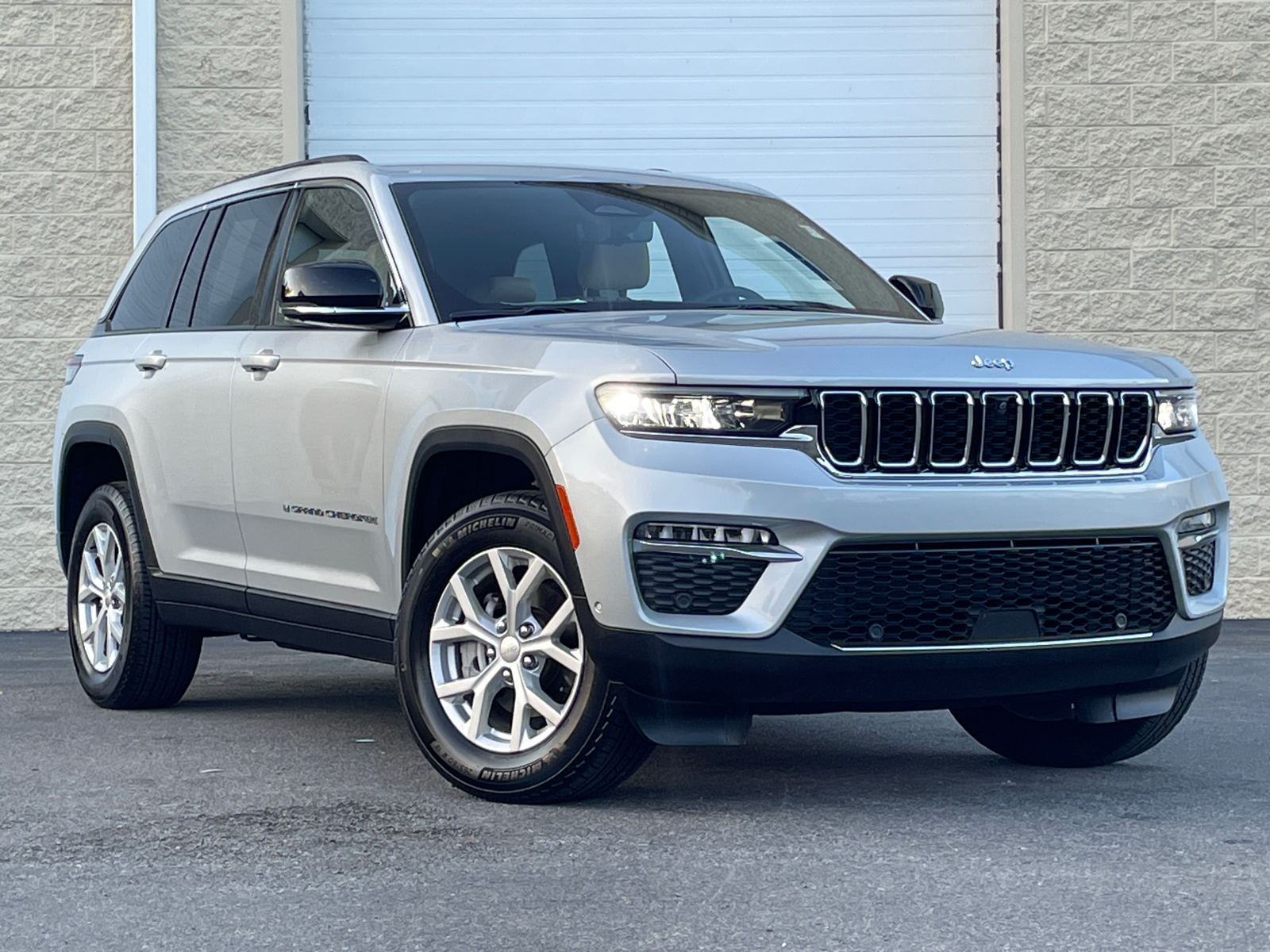 2023 Jeep Grand Cherokee Limited 2