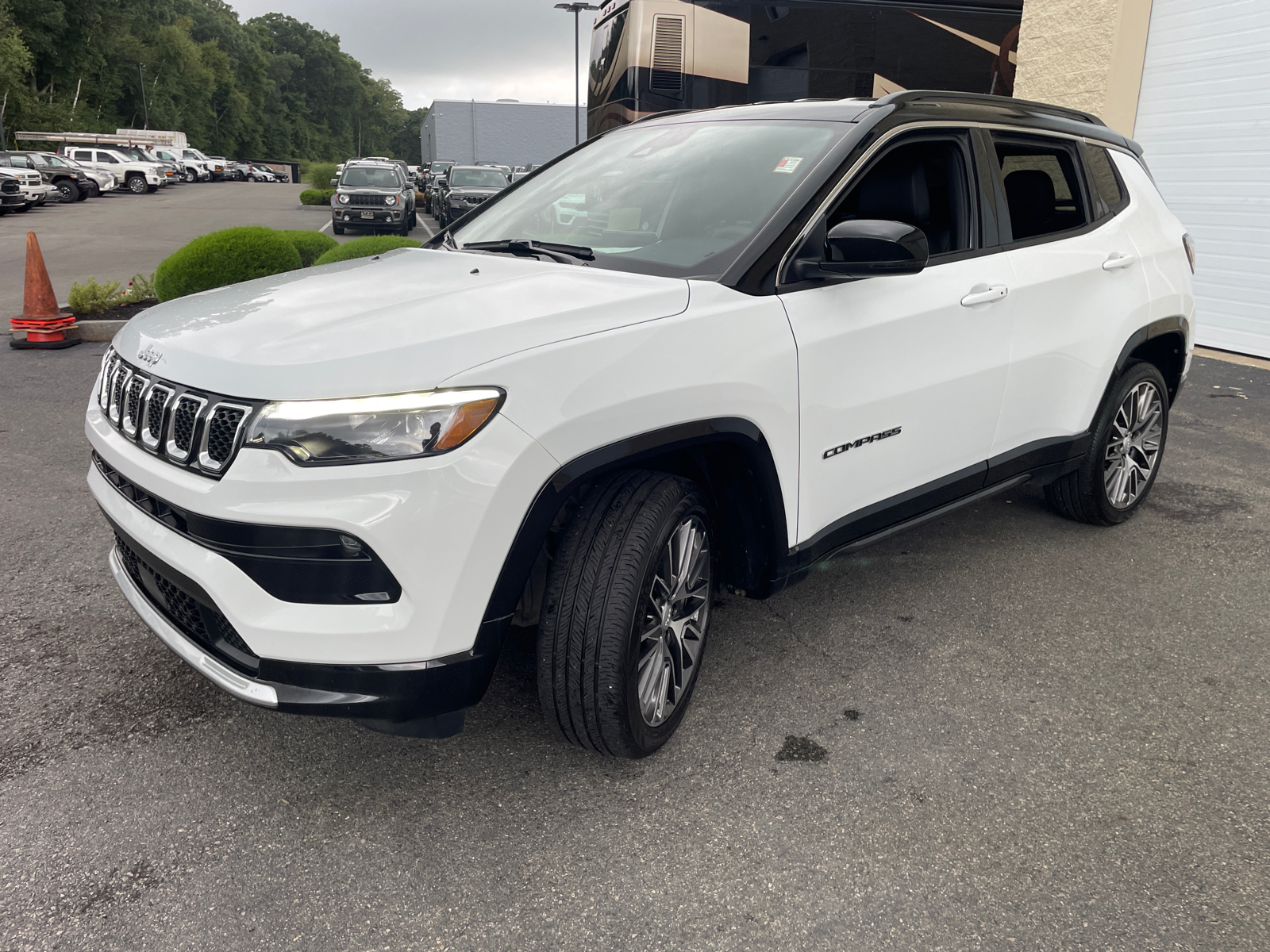 2023 Jeep Compass Limited 4