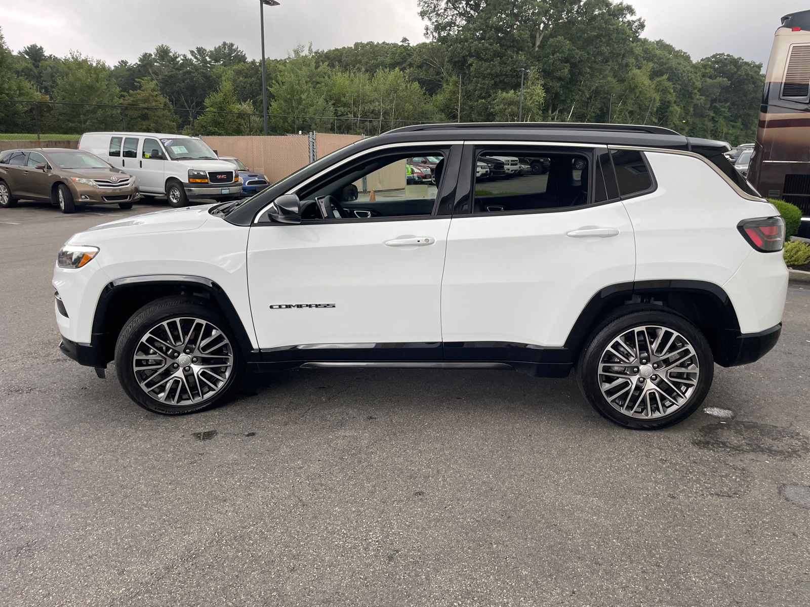 2023 Jeep Compass Limited 5