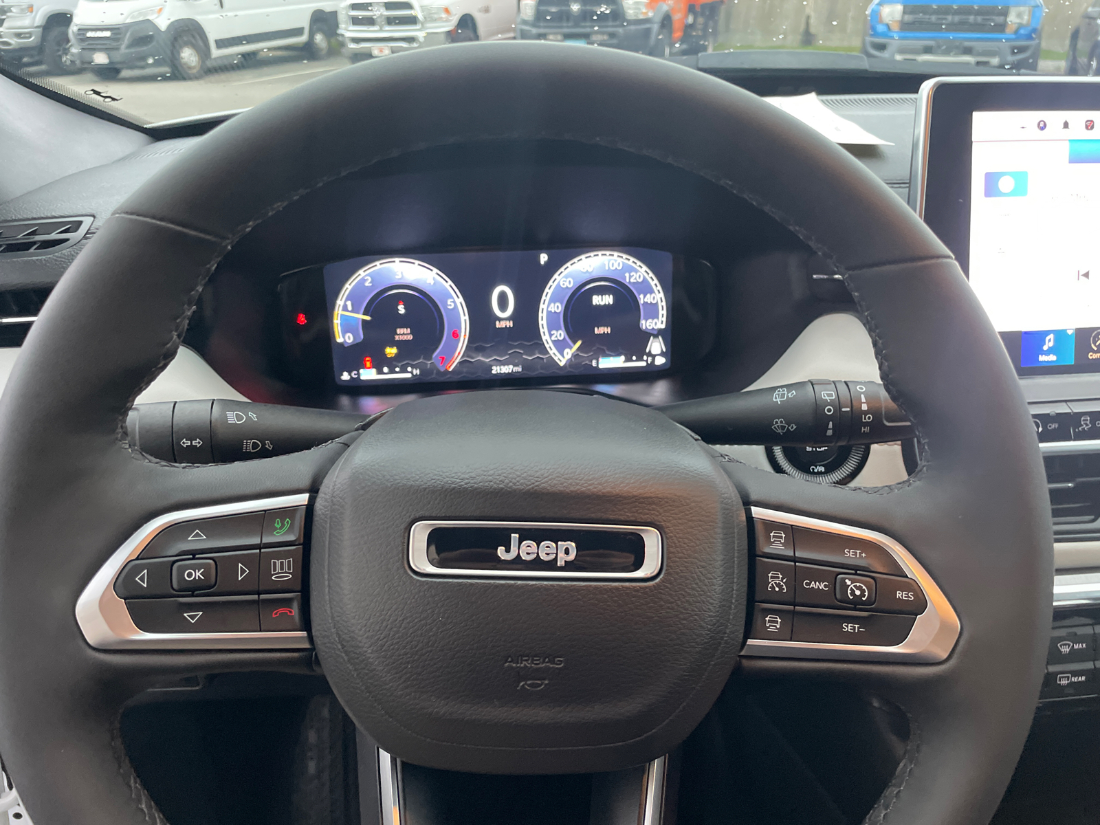 2023 Jeep Compass Limited 27