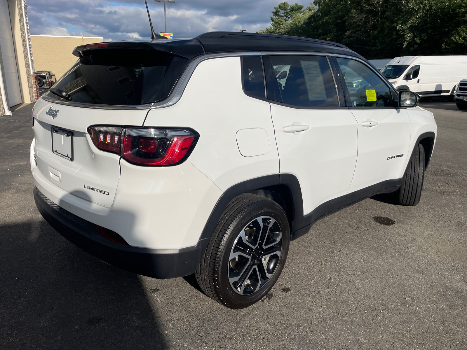 2023 Jeep Compass Limited 14