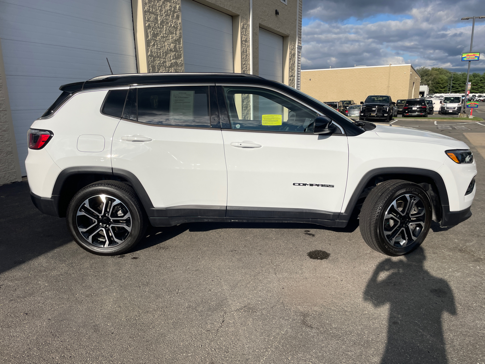 2023 Jeep Compass Limited 15