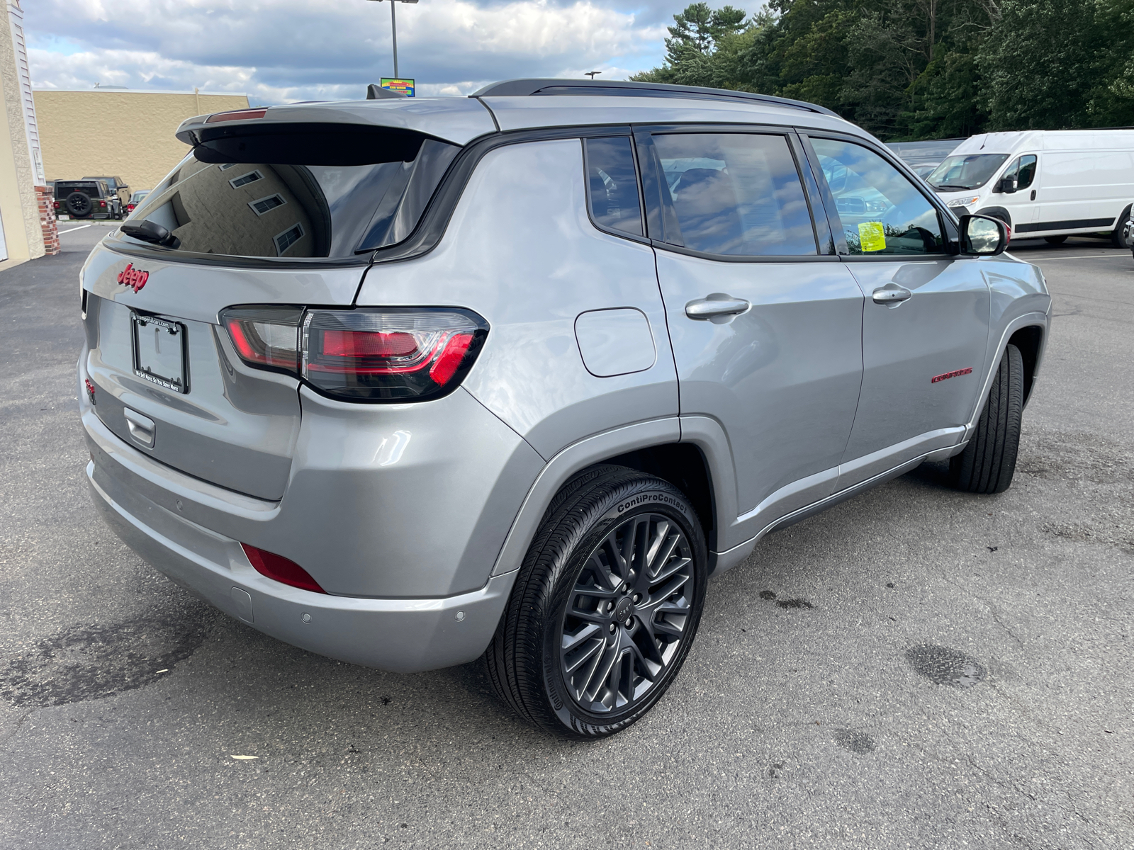 2023 Jeep Compass Red Edition 14