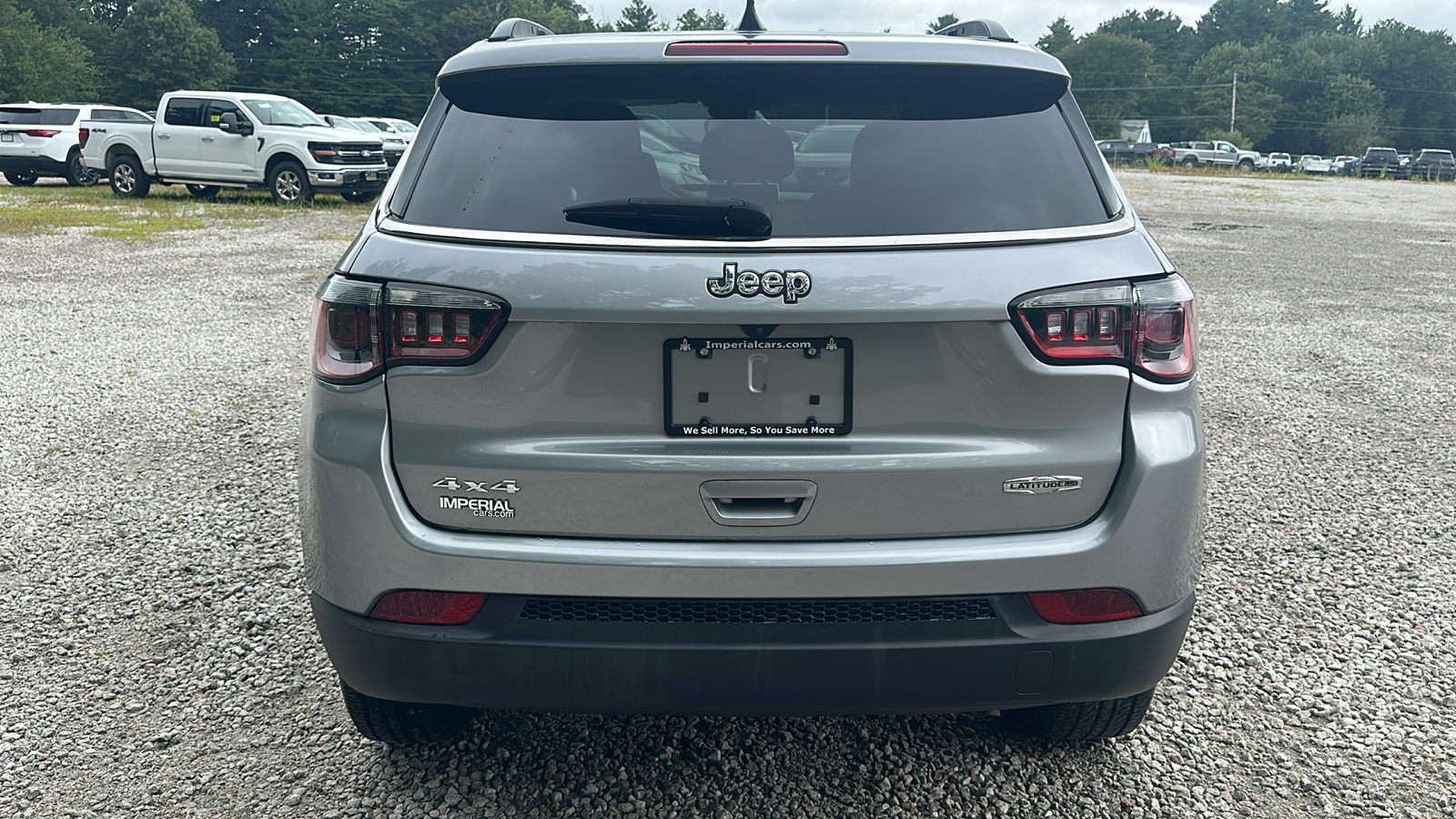 2022 Jeep Compass Latitude Lux 9