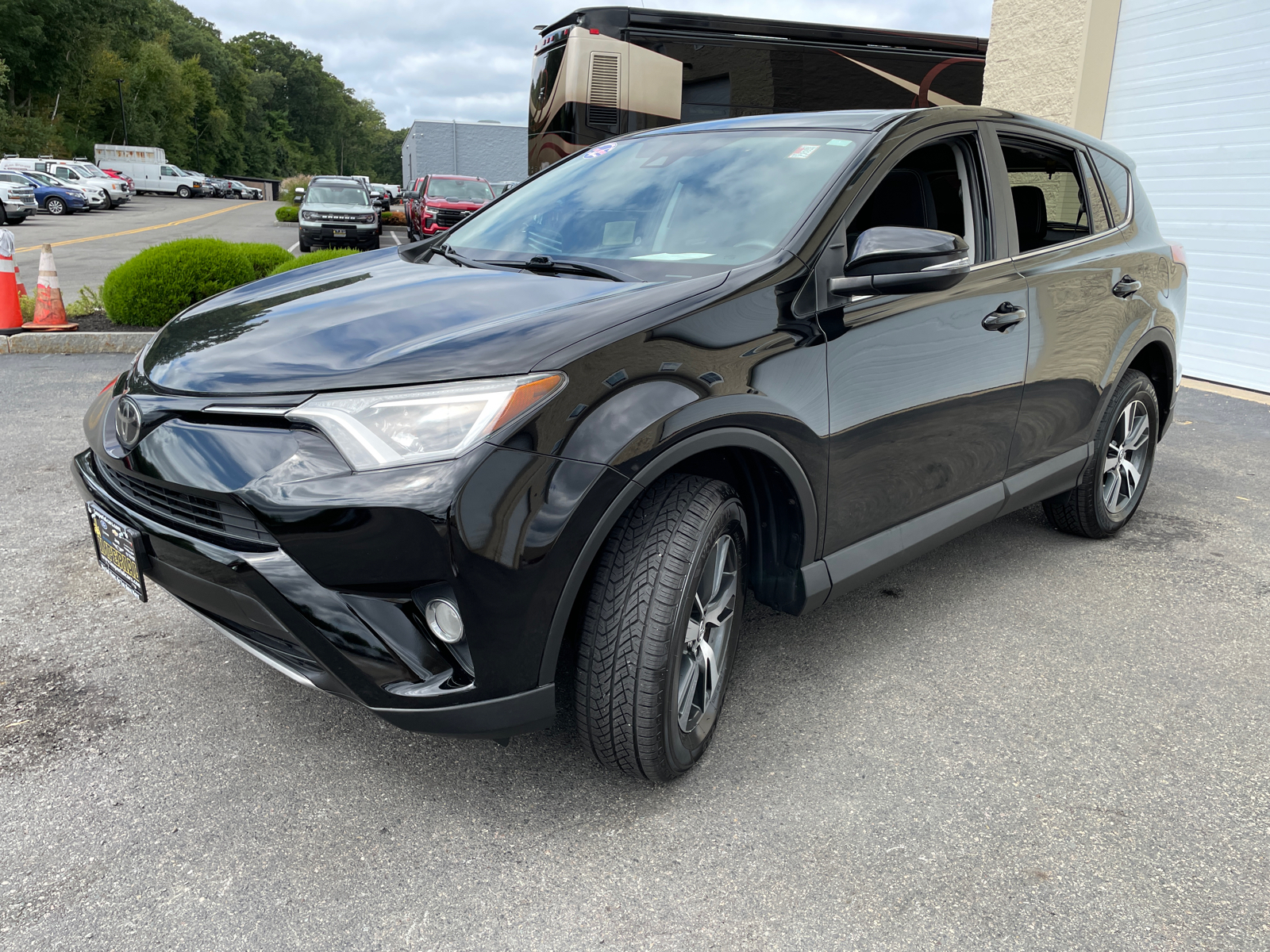 2018 Toyota RAV4 XLE 4