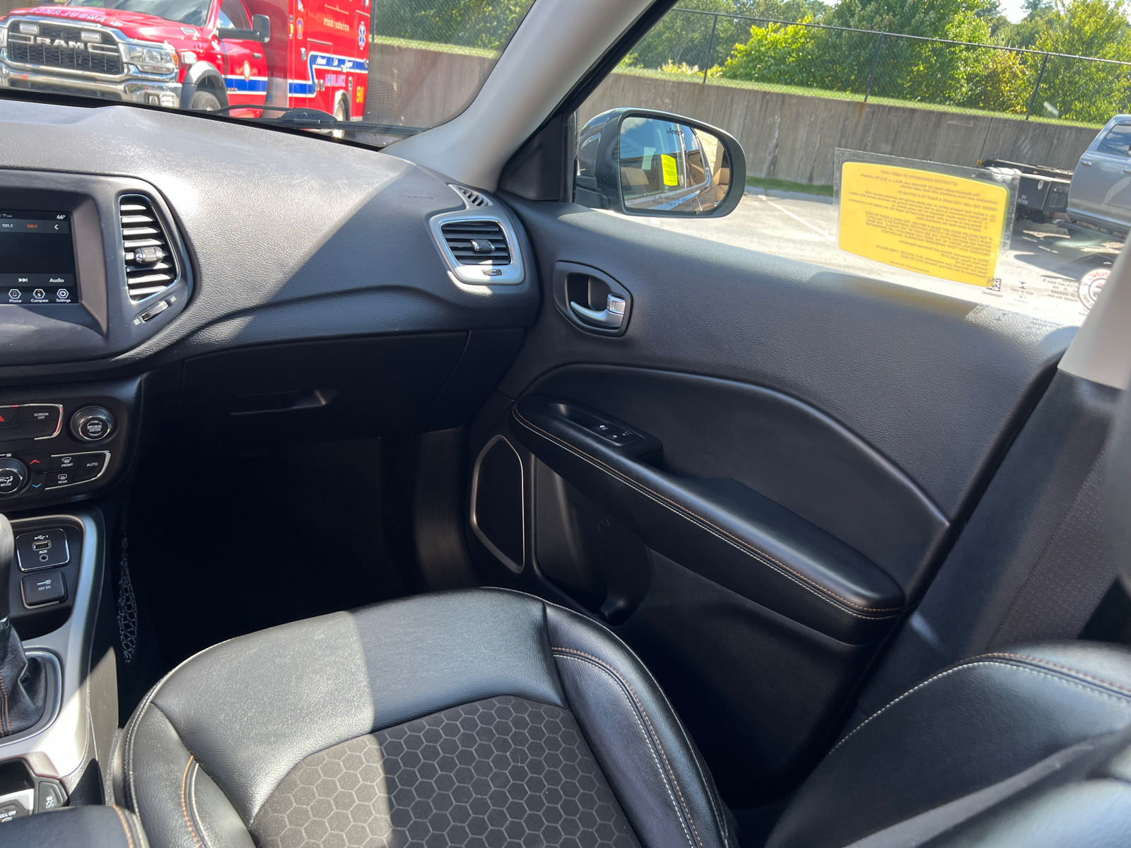 2021 Jeep Compass Latitude 17