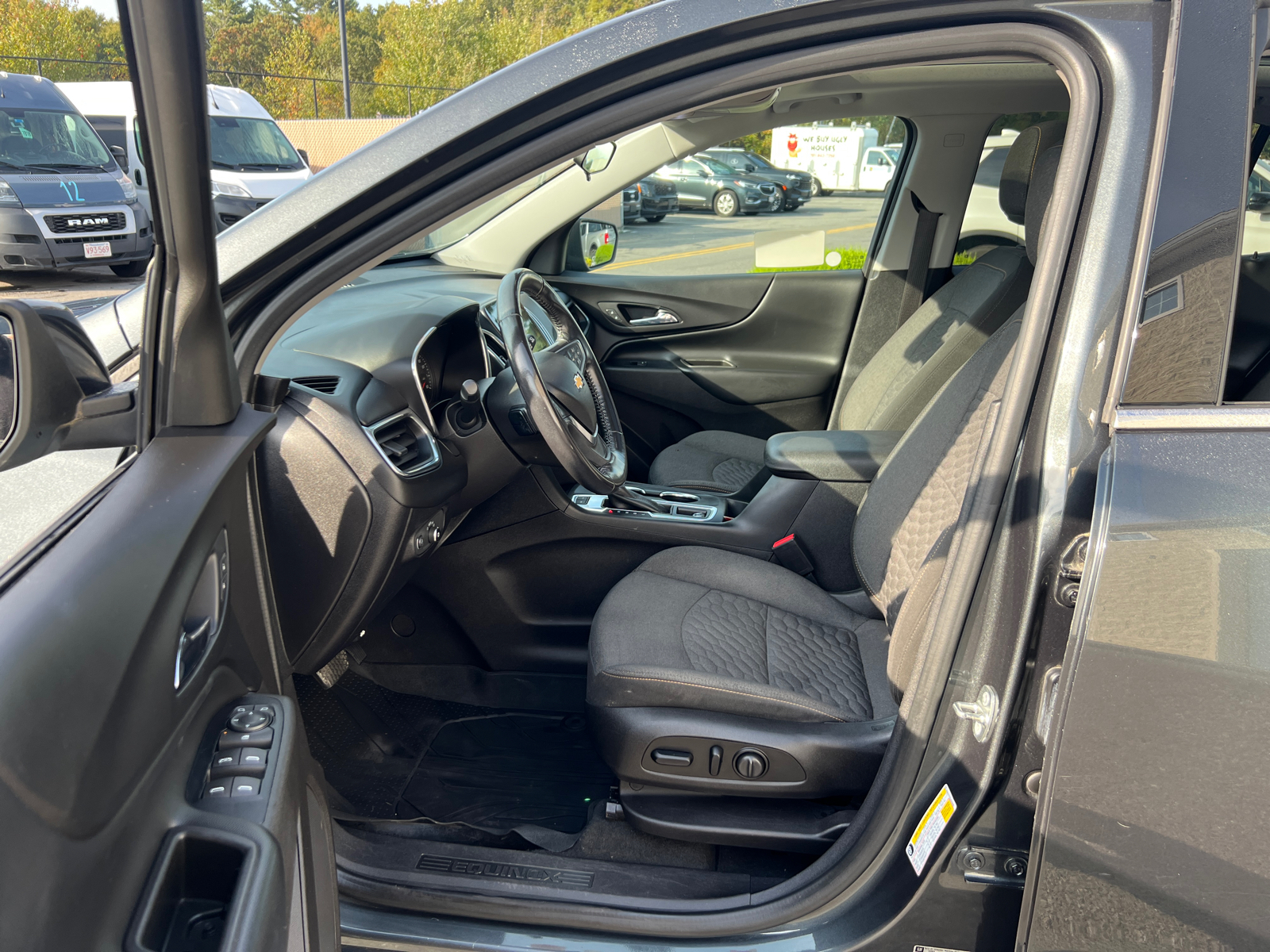 2018 Chevrolet Equinox  33