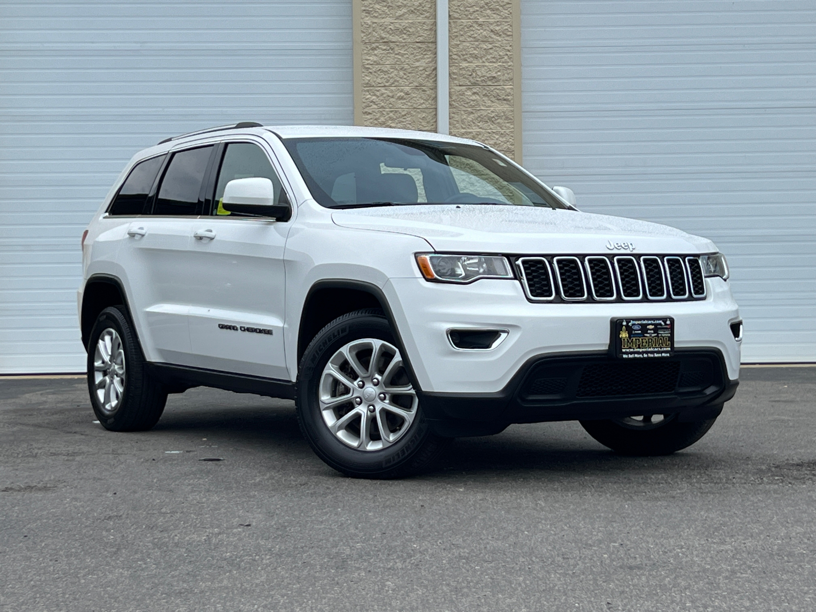 2021 Jeep Grand Cherokee Laredo E 1