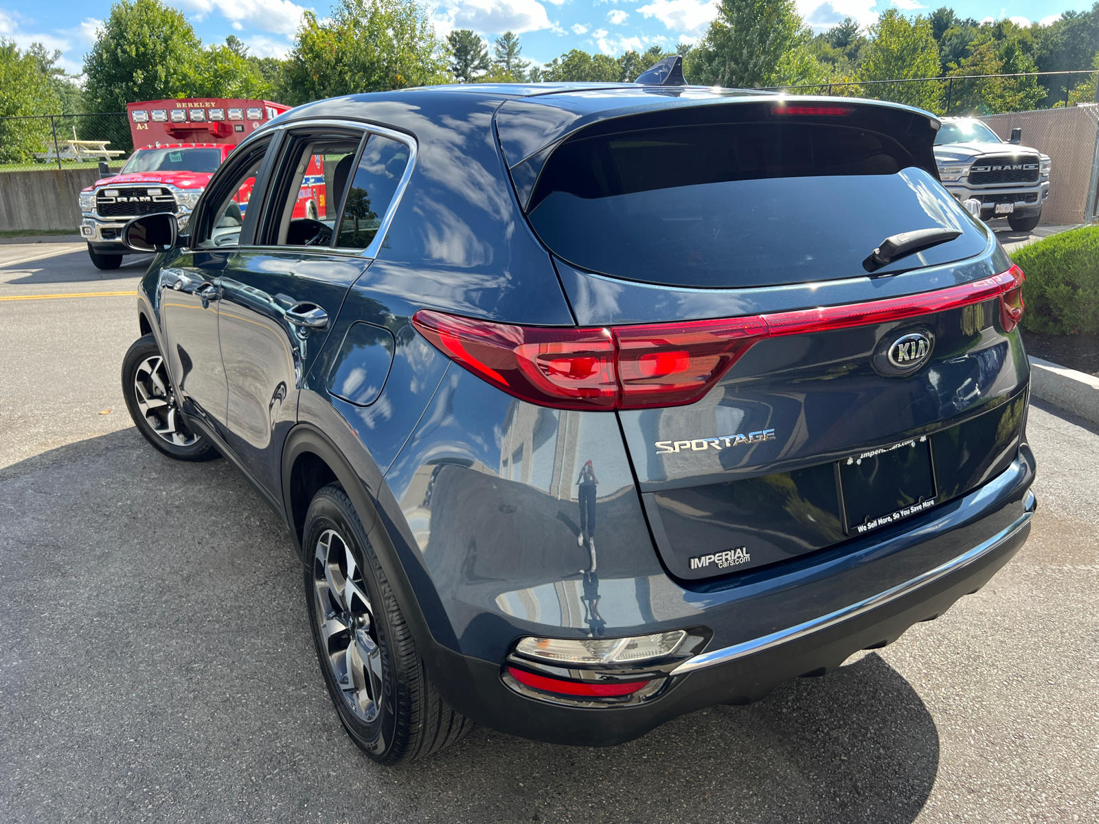 2022 Kia Sportage LX 7