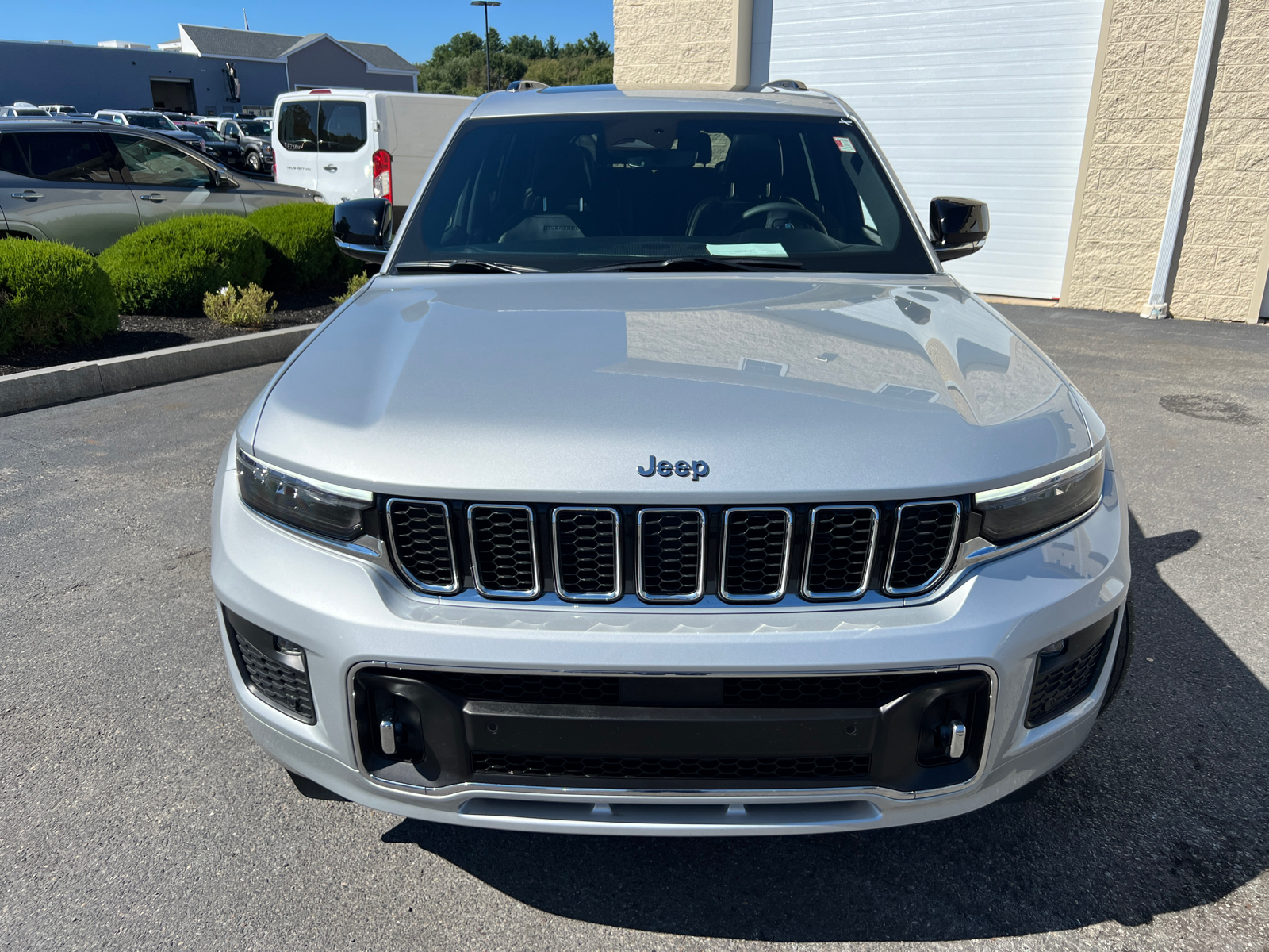 2023 Jeep Grand Cherokee L Overland 3