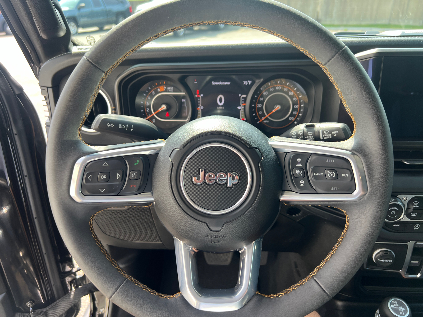 2024 Jeep Wrangler Sahara 16