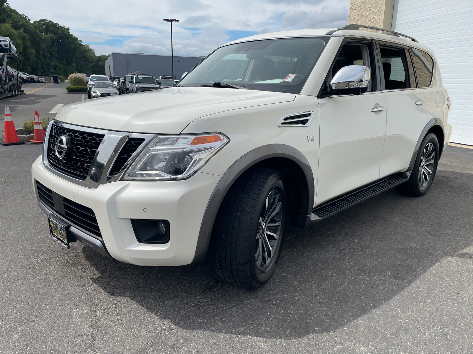 2020 Nissan Armada SL 5