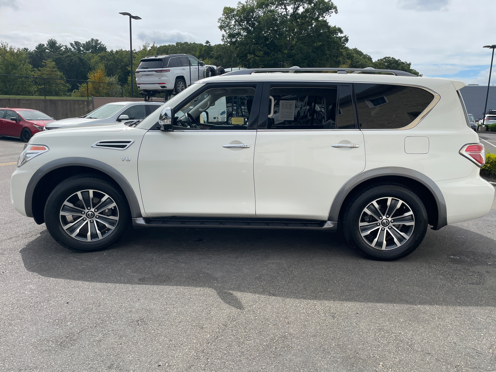 2020 Nissan Armada SL 6